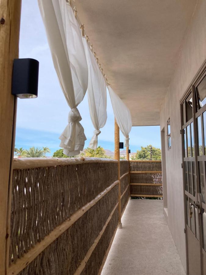 The Mantarraya Outpost Bed & Breakfast La Paz Eksteriør bilde